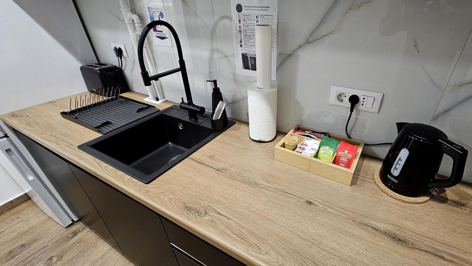 Like Home Stirbei Bukares Bagian luar foto
