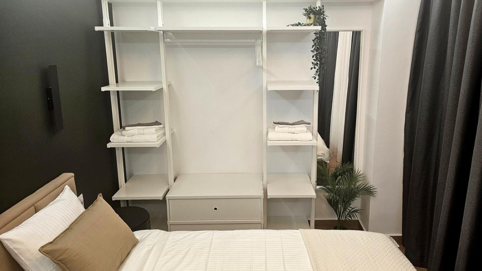 Like Home Stirbei Bukares Bagian luar foto